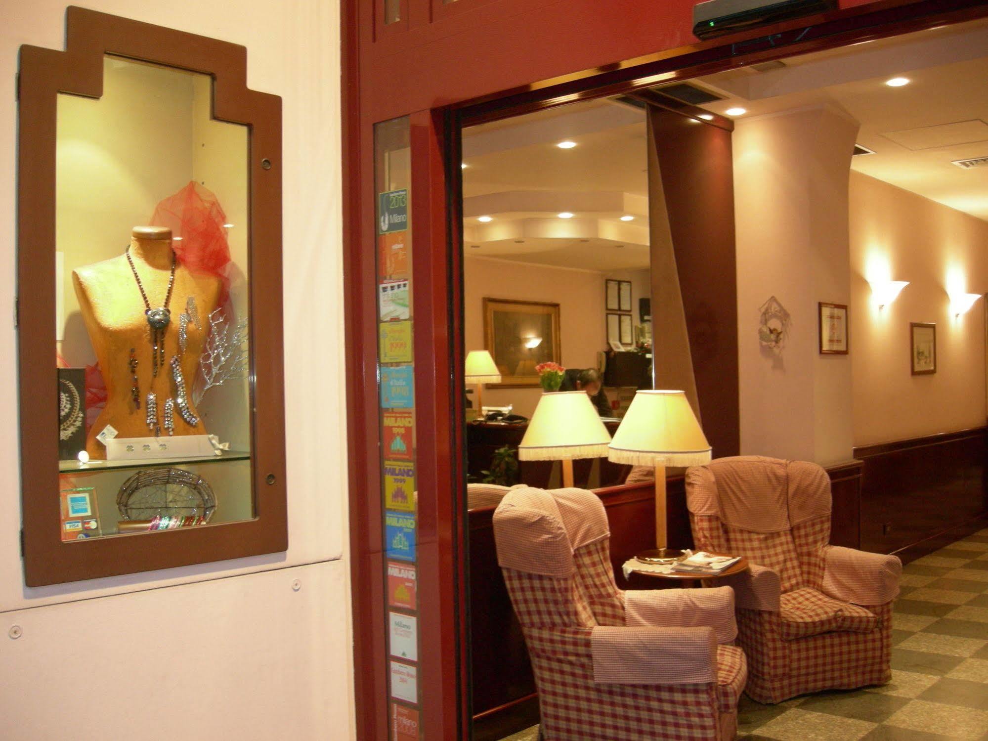 Buenos Aires Hotel Milan Extérieur photo